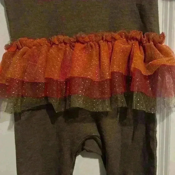 Thanksgiving Way to Celebrate Onesie 12 month Outfit Turkey Tutu 🦃 - Picture 4 of 6